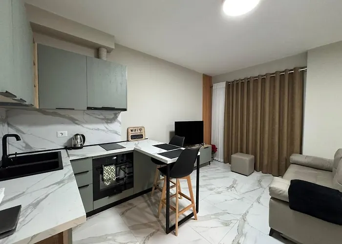 公寓 Dennys At Gardenia Myslym Shyri *